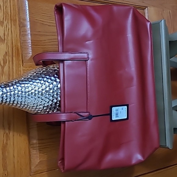 DKNY New York medium, red, tote - Picture 3 of 6